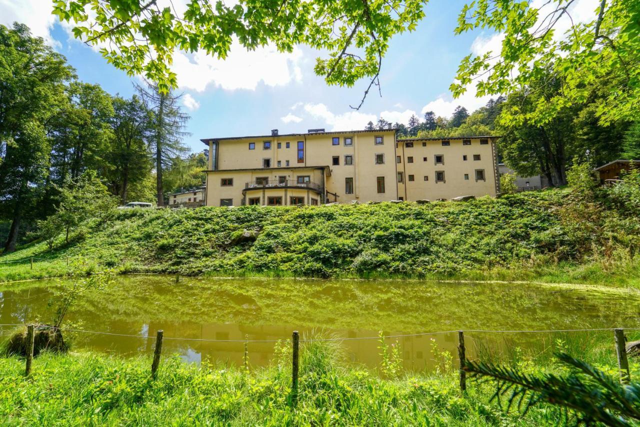 Abetone E Piramidi Resort Экстерьер фото